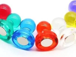 <main class="notranslate">Magneten pionnen voor borden, muurverf, koelkast, whiteboard en andere metalen oppervlakken! Sterk om 8 A4 vellen te bevestigen. Gebruik ze voor scrum, notities etc. 10 stuks in 5 verschillende kleuren in handig opbergdoosje Philippe Sail!